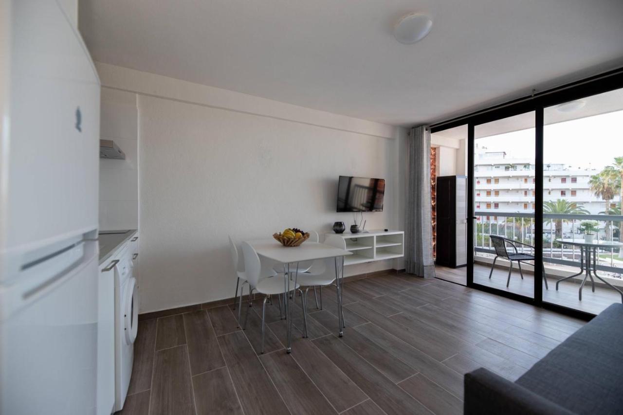 Modern Apartment With Pool And Wifi Playa Fanabe Luaran gambar